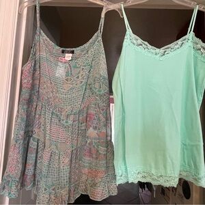 Deb Mint Green and Patterned Cami Top set. NWT. 1X & 2X.